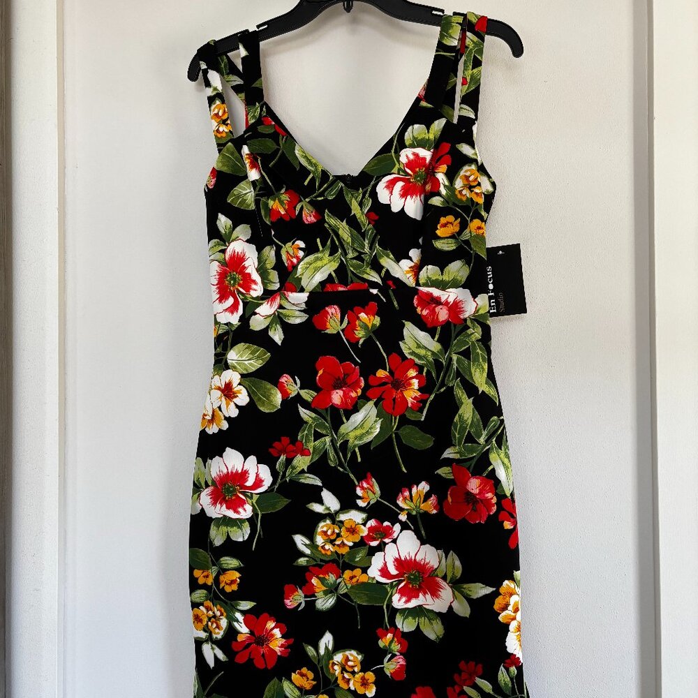 NWT WOMENS DRESS SIZE TEN TROPICAL PATTERN